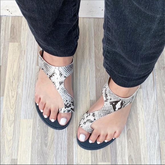 Snake Skin Sandal - Picture 4 of 4